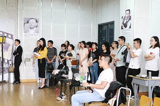 文化藝術(shù)管理學(xué)院與影視戲劇學(xué)院聯(lián)合開展主題黨日暨專業(yè)交流活動(dòng)